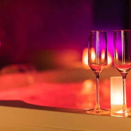 * Spa & Detente # Suite Privee # Tours # Netflix * מראה חיצוני תמונה