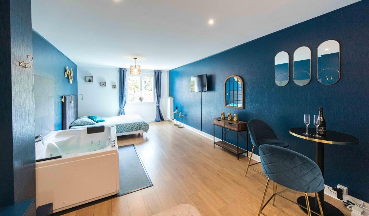 * Spa & Detente # Suite Privee # Tours # Netflix * מראה חיצוני תמונה